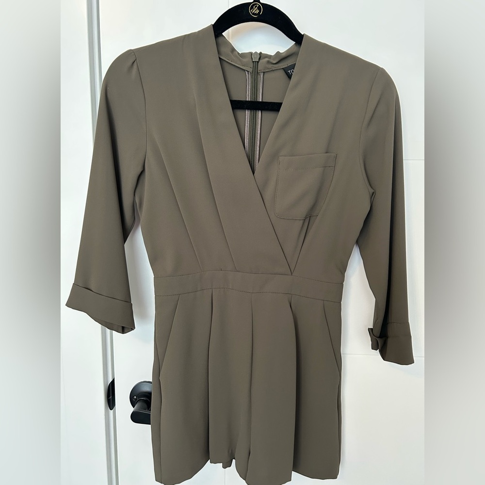 Topshop Petite Olive Green Romper Size 0